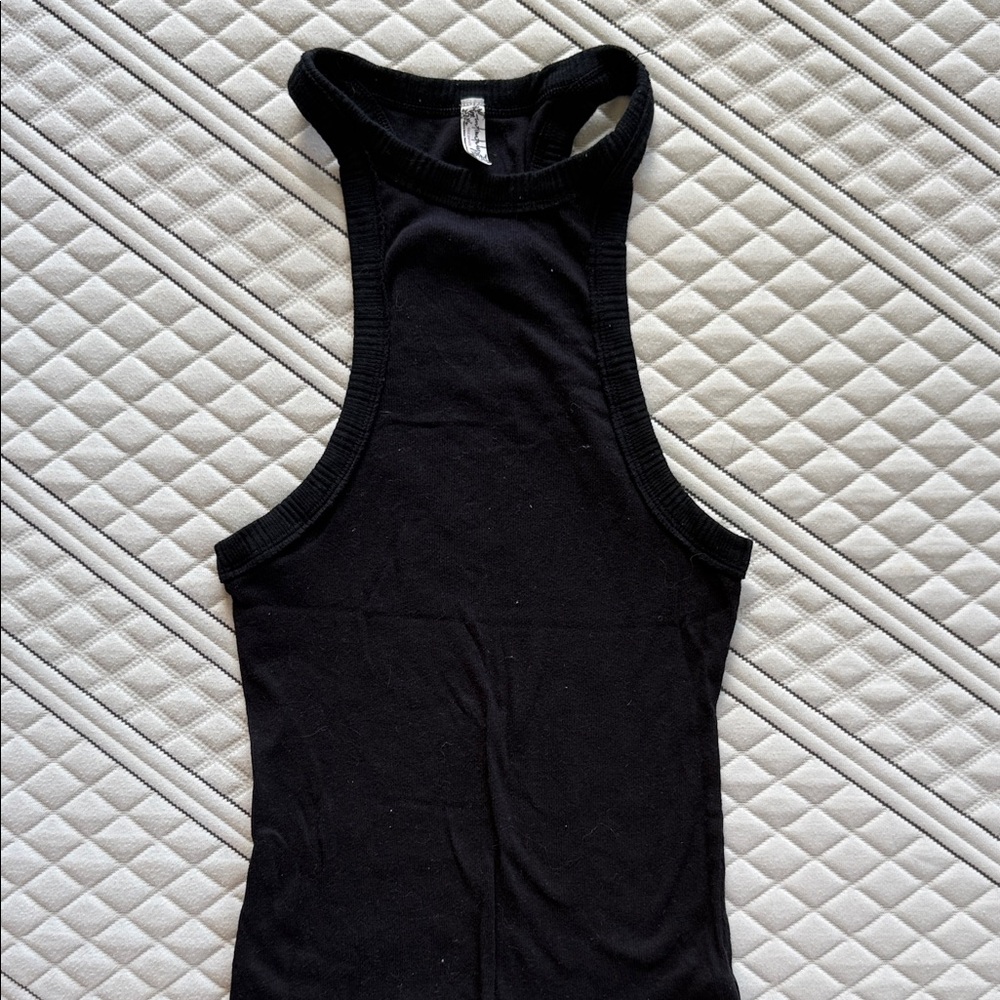 Black Sleeveless Women's Top